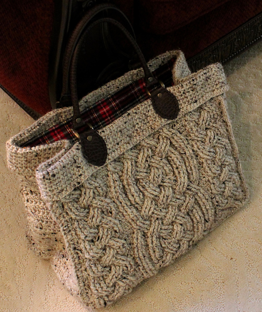 Aberdeen Cable Purse