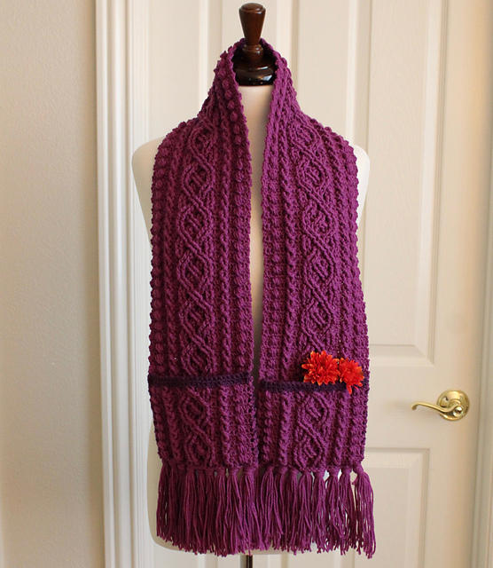 Pocket Cable Scarf