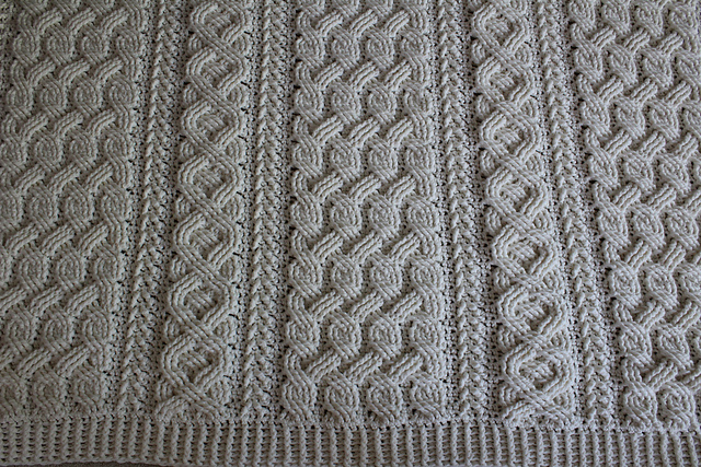 Large Bulky Braemar Blanket