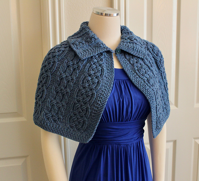 Bridgerton Cable Capelet