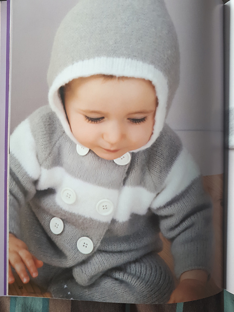 N°57 Manteau à capuche
