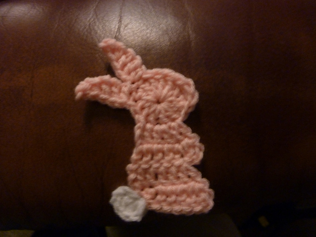 White Tailed Bunny Applique