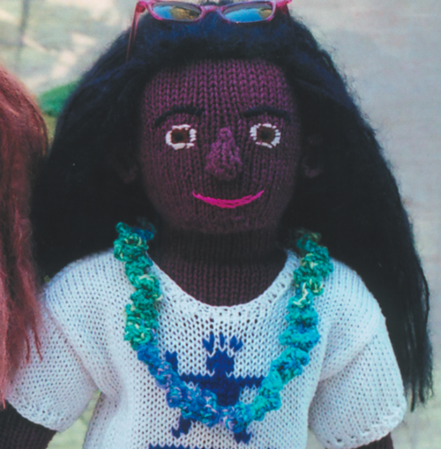 Dollie / T-Shirt