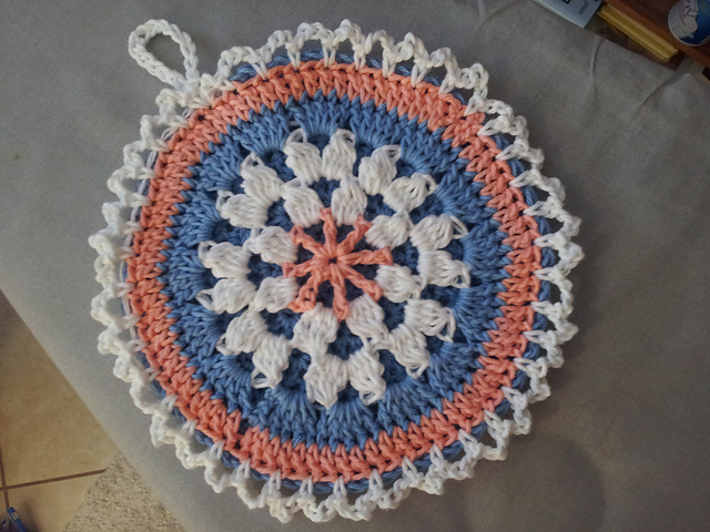 Cluster Flower Potholder