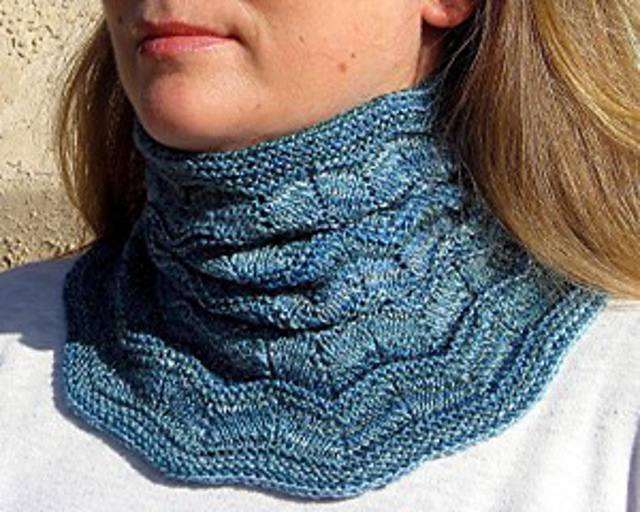 Tidepool Cowl