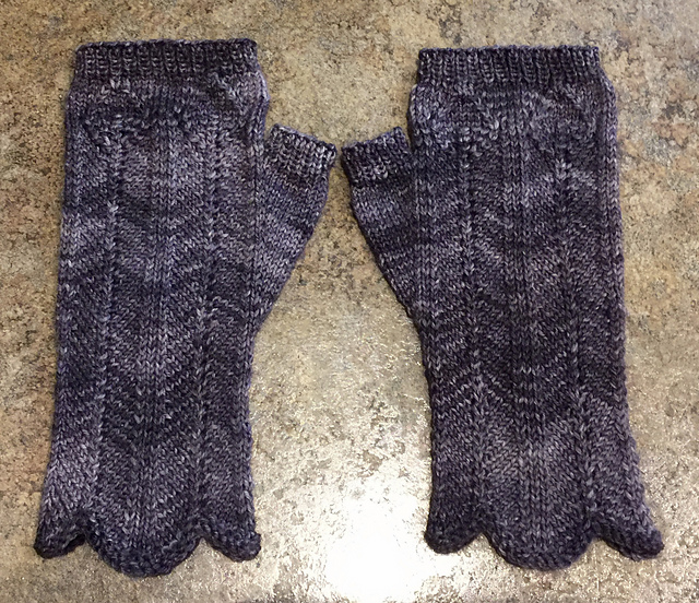 Beyond Labor Day Mitts