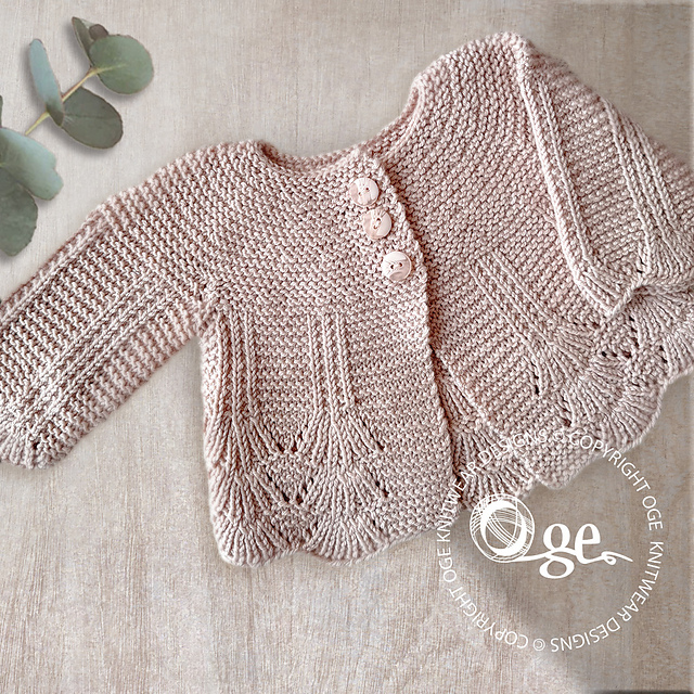 Shell border baby cardigan P097
