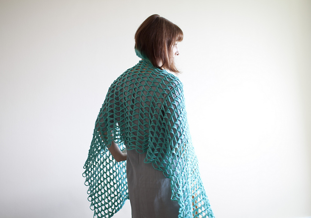 Sankaku Shawl
