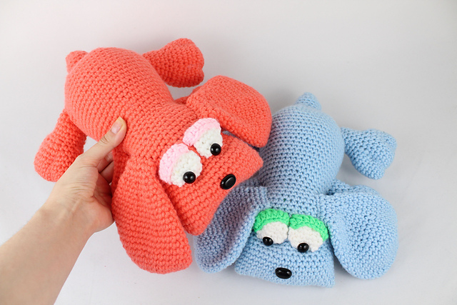 Cartoon Hound Dog Amigurumi