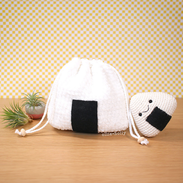 Onigiri Drawstring Bag