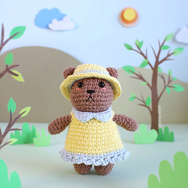 Bernadette the Bear Amigurumi