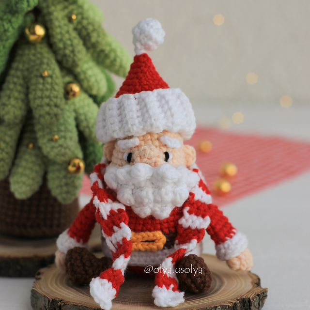 Tiny Santa
