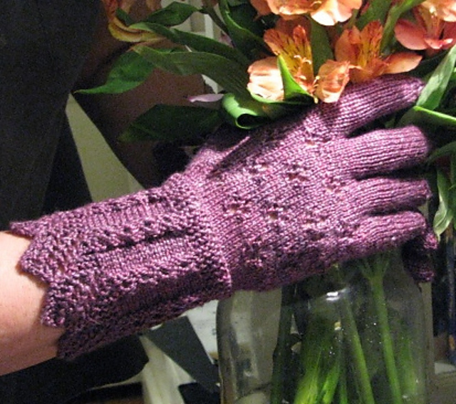 Bloomin' Spring Holiday Gloves