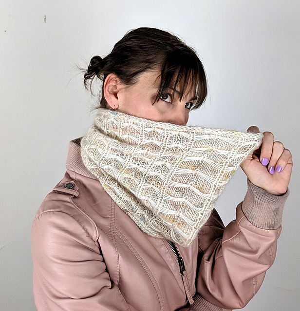 Sweet Vicious Cowl