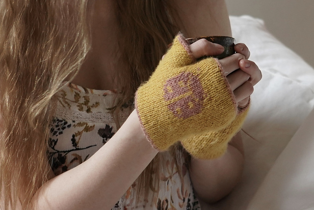 Ladybug fingerless gloves