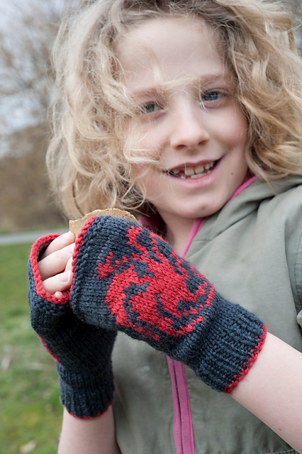 Game of Thrones: House Targaryen Mitts