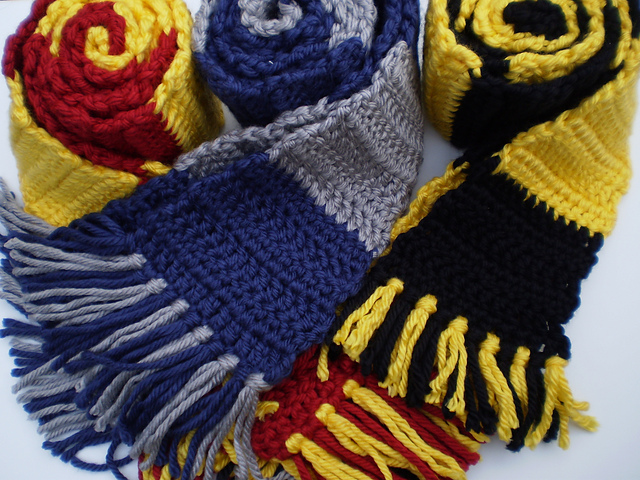Hogwarts Scarves in a Weekend