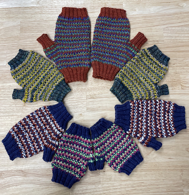 Branchlet Mitts