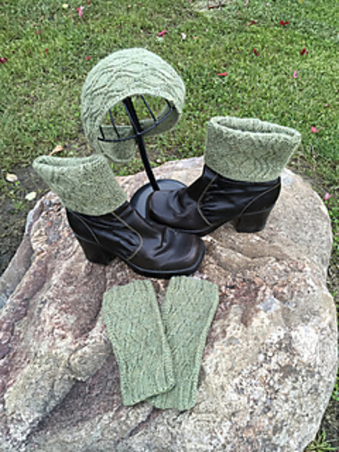 Hourglass Fall Boot Toppers
