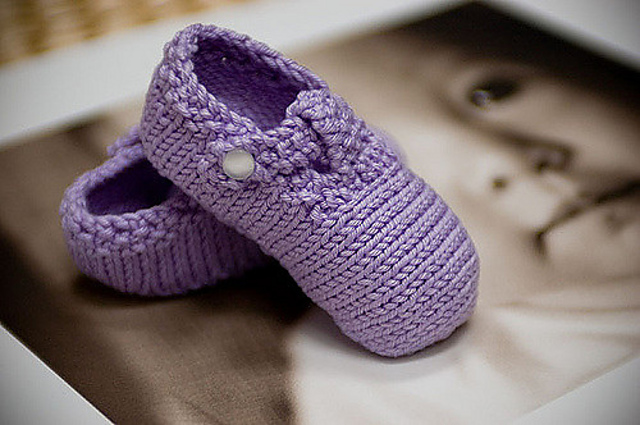 Simple T-Bar Shoes