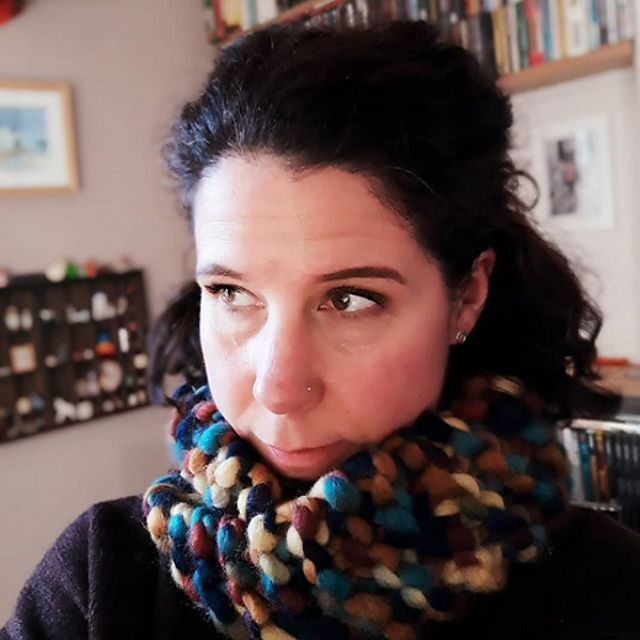 Cowl with a twist