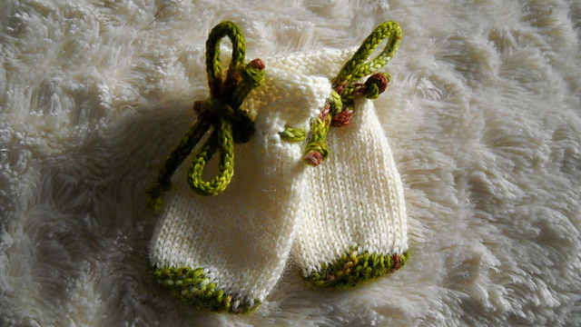 Unplanned Extubation Prevention Mitts