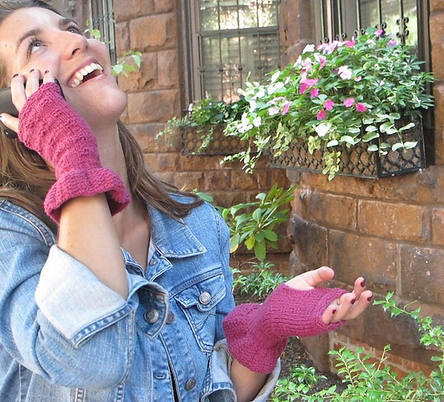 Flutatious Wool-Free Wrist warmers