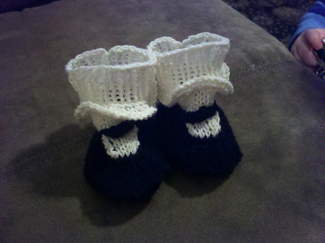 Mary Janes (knit)