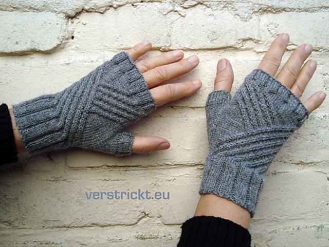 Smoky Mitts