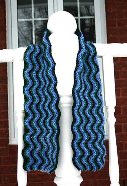 Stripy Wavy Scarf