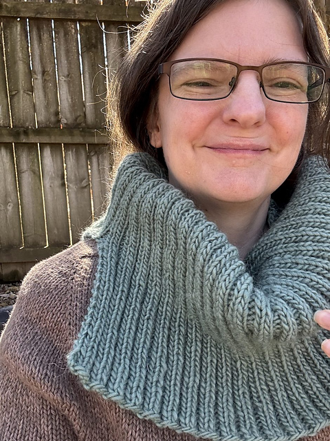 Ribbed Cowl