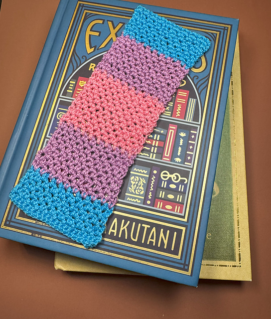 Mesh Stitch Bookmark