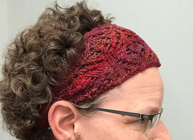 Headband in Lace