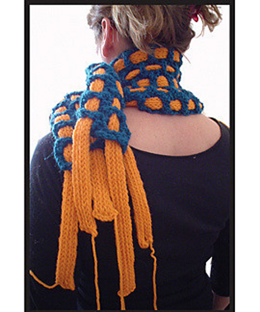 Iwona's groovy scarf