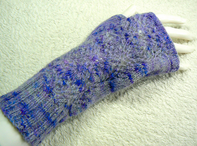 Autumn Equinox Mitts