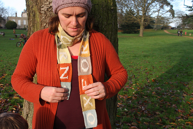 Banner Scarf 
