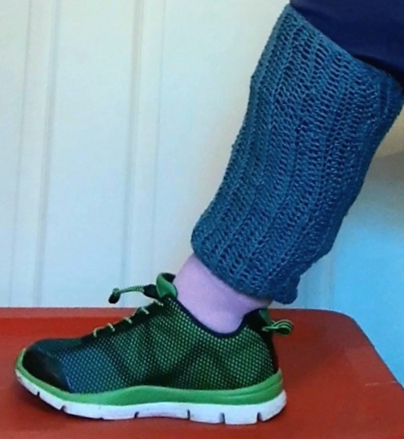 Easy Ribbed Leg Warmers