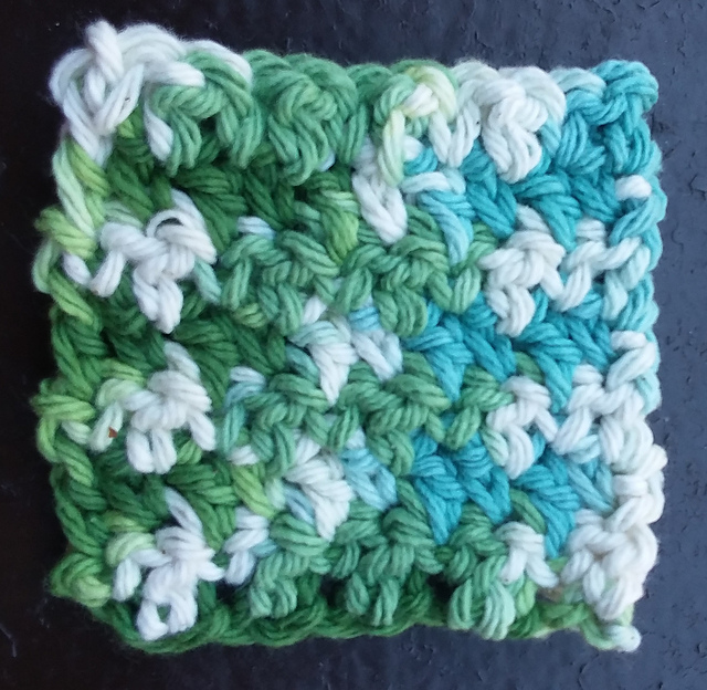 Mini textured facial scrubbie