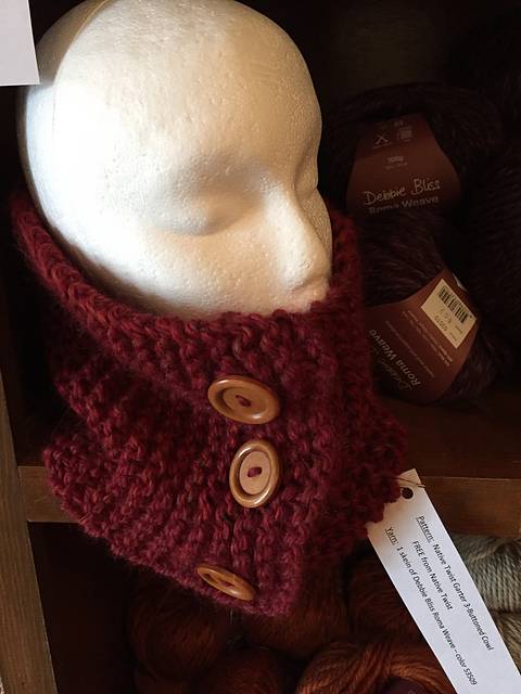 Garter Button Cowl