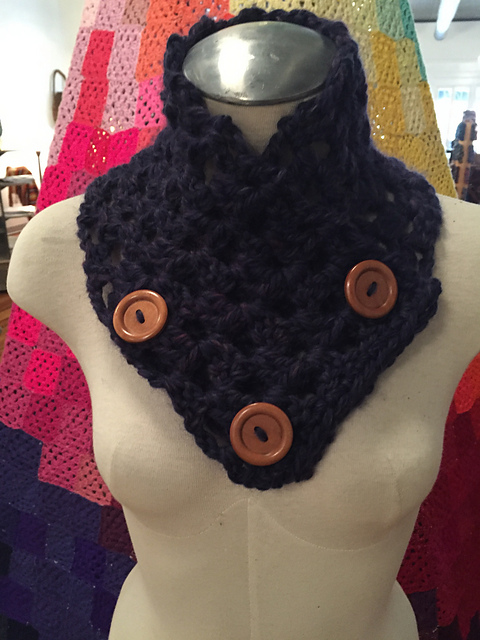 Granny Stripe Button Cowl