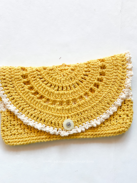 Trendy Safari Clutch