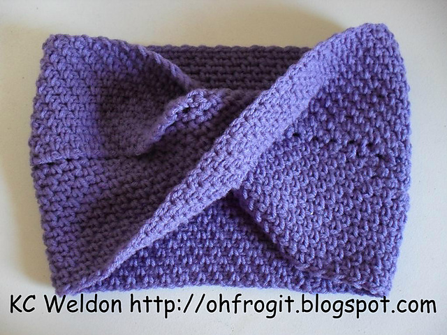 Alyse Moebius Cowl