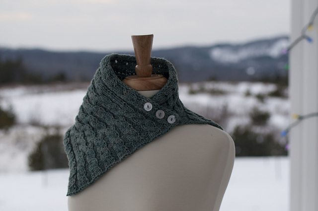 Philia Cowl