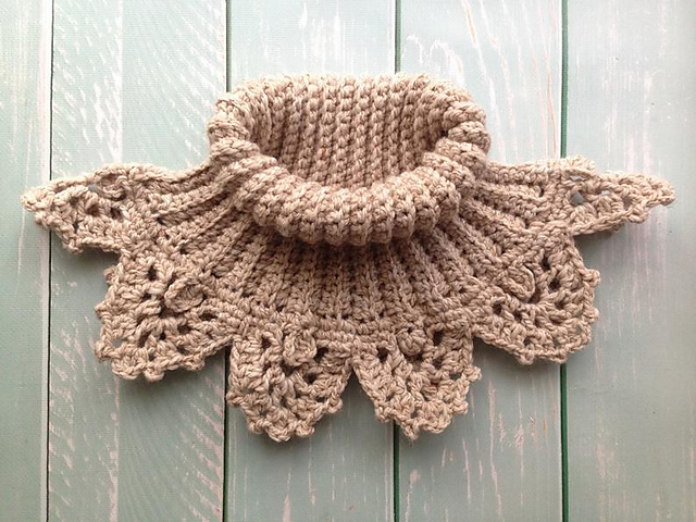 Victorian Lace Collar