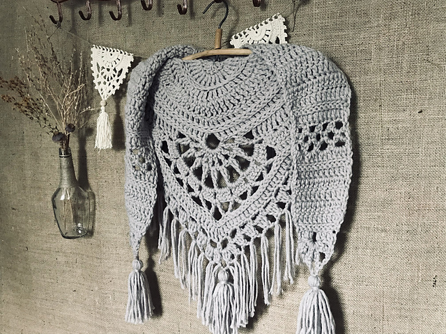 Grey Traveller Scarf