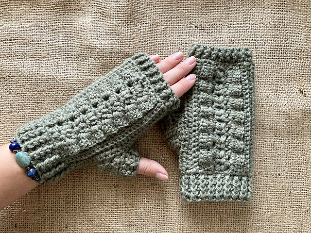 Aria Fingerless Gloves