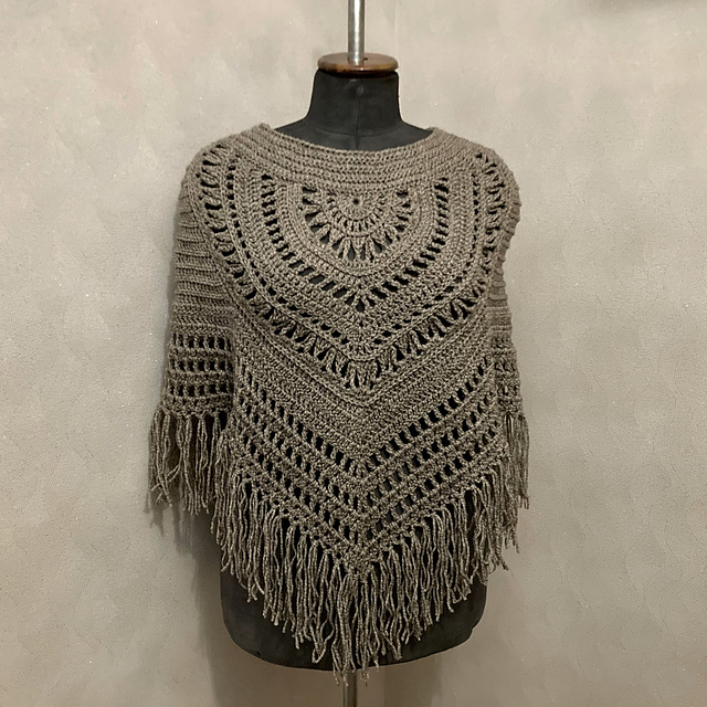 Deidra Bohemian Poncho