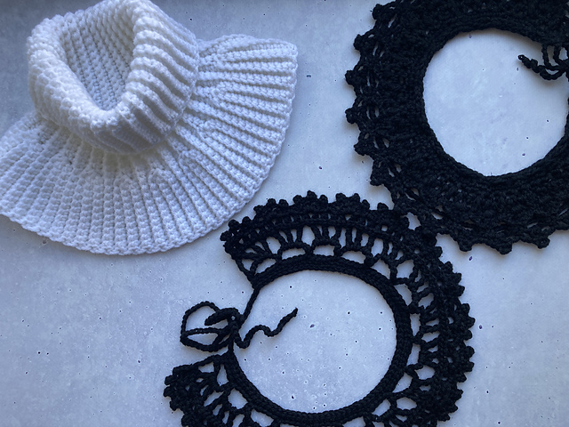 Victorian Noir Collars