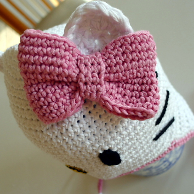Symmetric bow