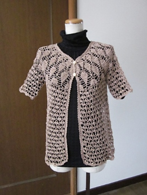 #33 Pineapple Yoke Cardigan (パイナップル模様のトップダウンカーデ)